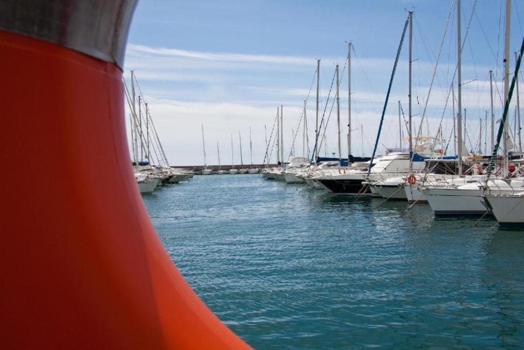 Ampio Appartamento Centrale Sanremo Bagian luar foto