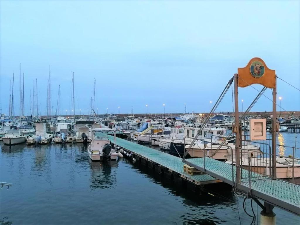 Ampio Appartamento Centrale Sanremo Bagian luar foto