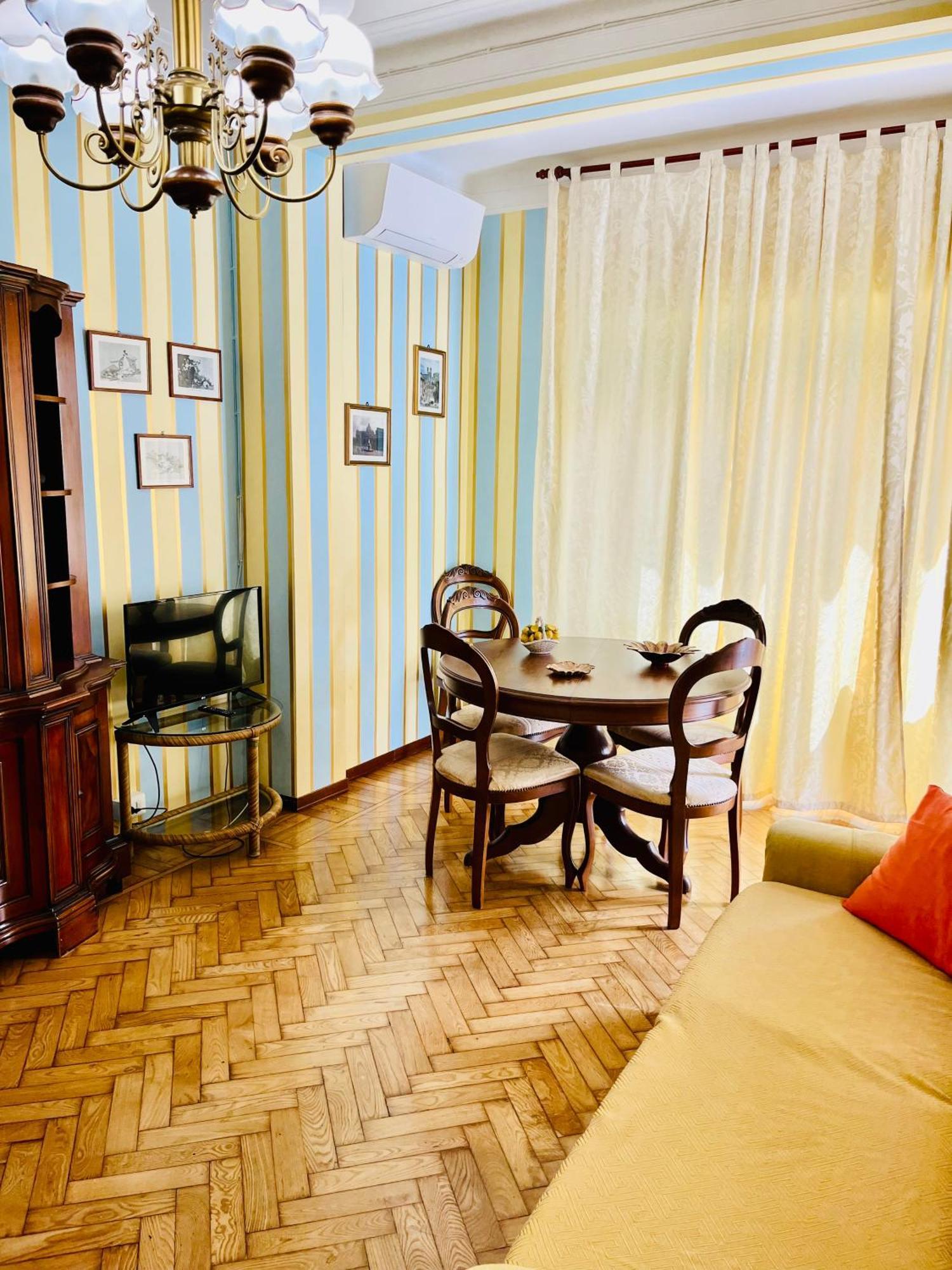 Ampio Appartamento Centrale Sanremo Bagian luar foto